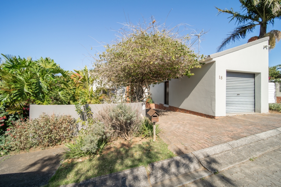 3 Bedroom Property for Sale in Beacon Bay Eastern Cape